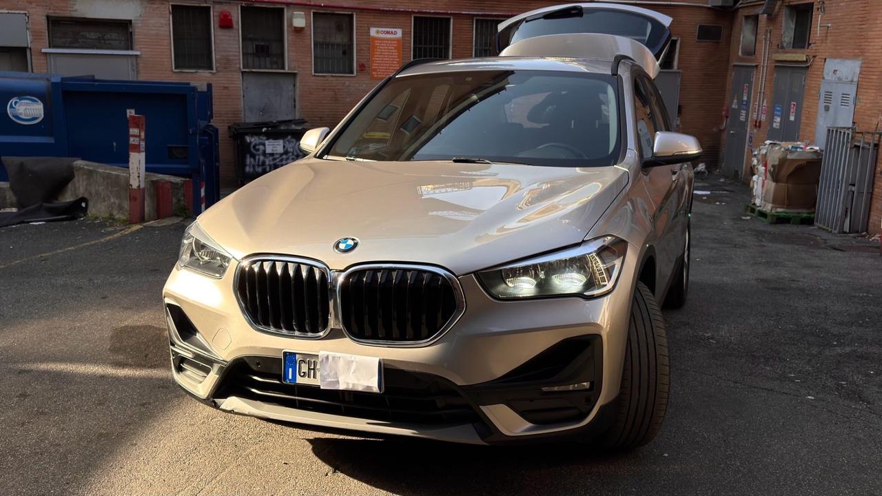 Bmw X1 sDrive18i Cambio Automatico Navi