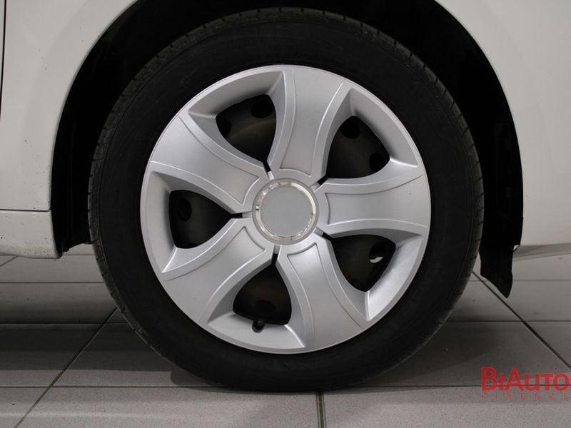 Lancia Ypsilon 1.3 MJT 16V 95 CV 5 porte S&S Silver