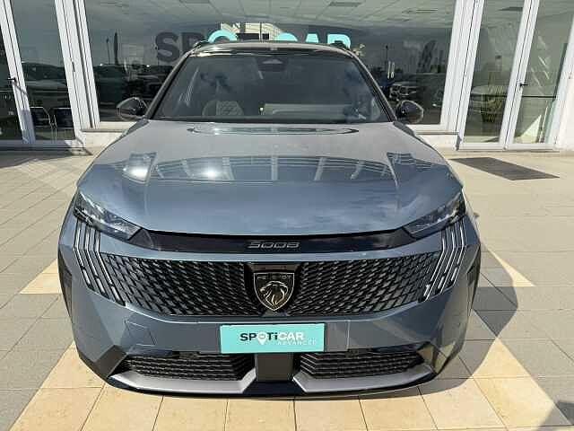 Peugeot 5008 motore elettrico (73kWh) 210 CV GT