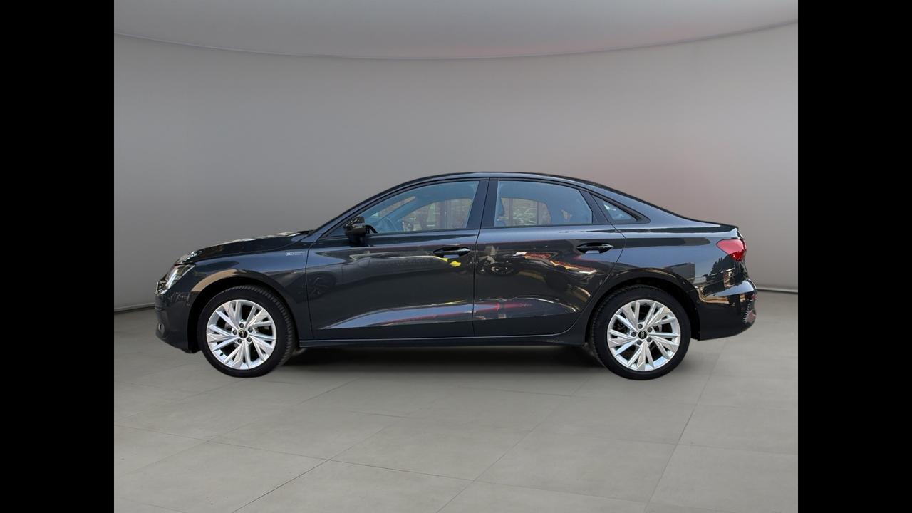 AUDI A3 IV 2020 Sedan - A3 Sedan 30 2.0 tdi Business