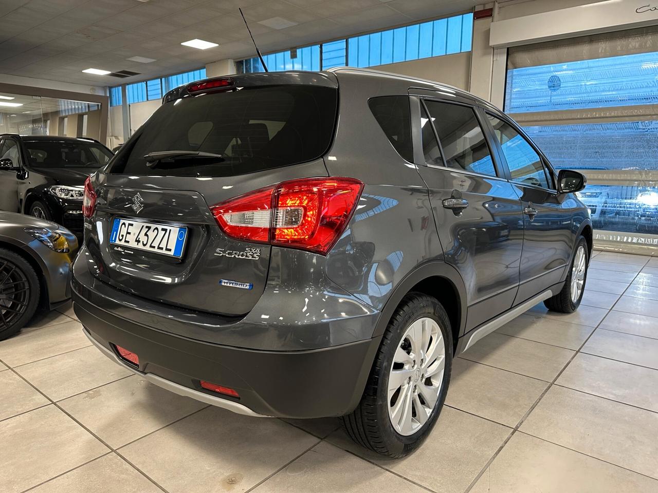 Suzuki S-Cross 1.4 Hybrid