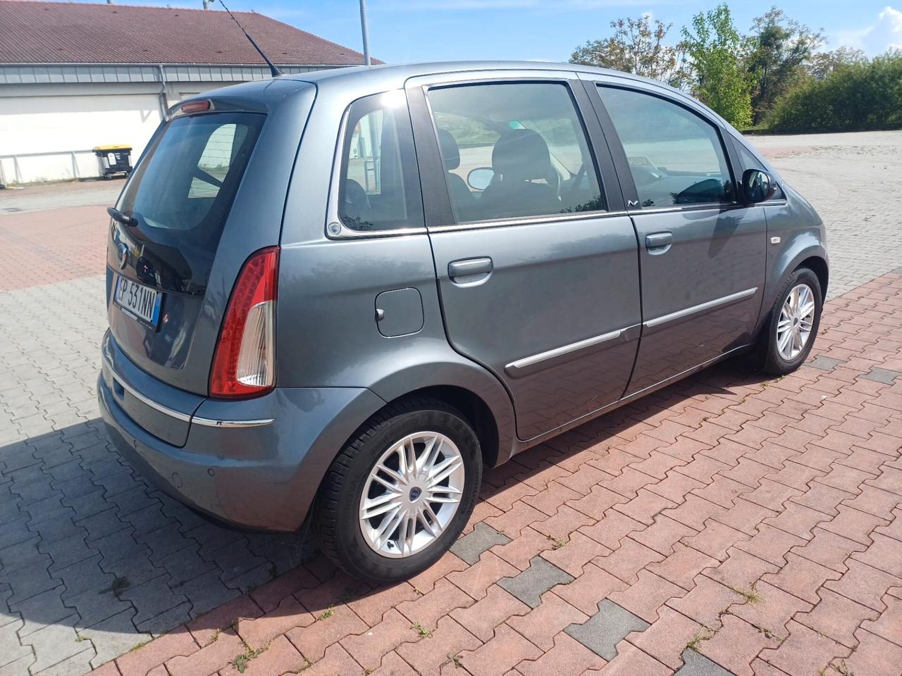 Lancia MUSA 1.3 Mjt 95 CV Gold