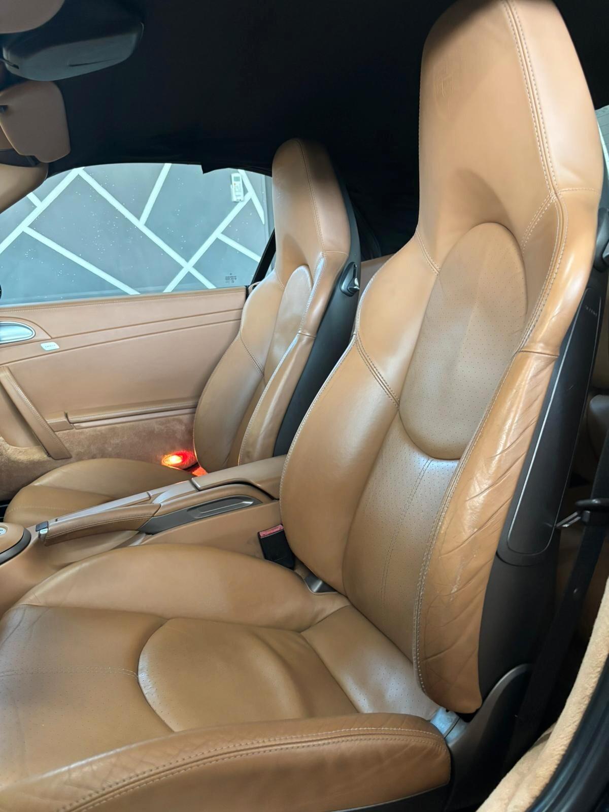 Porsche 911 Carrera Cabriolet