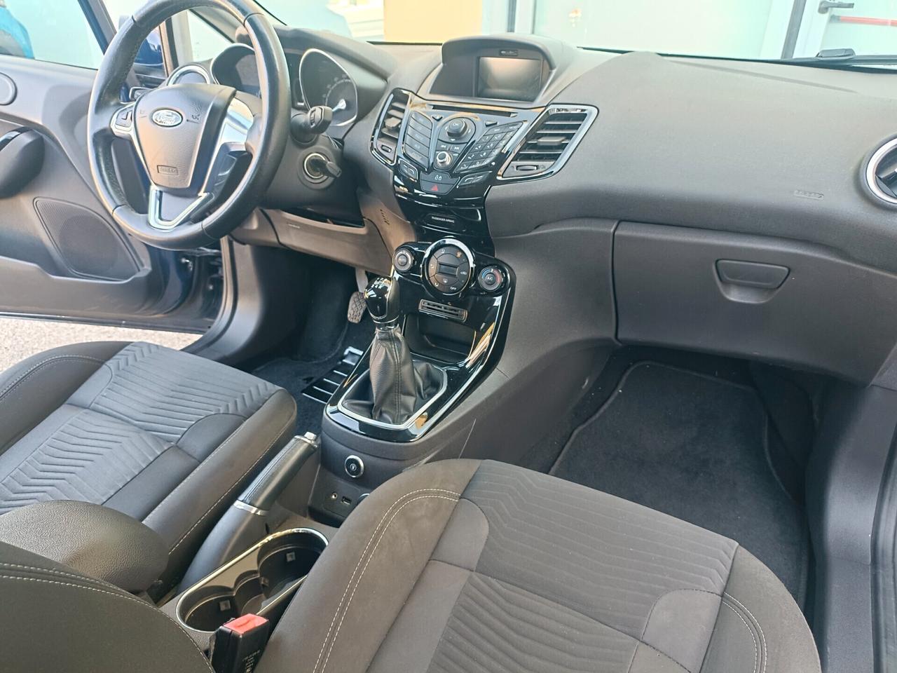 Ford Fiesta Benzina/Gpl Titanium