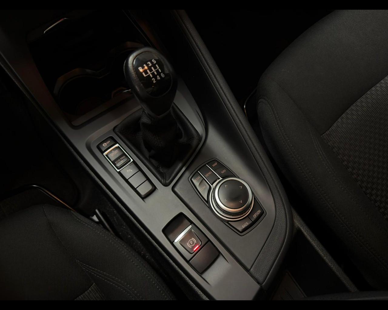 BMW X1 (F48) - X1 sDrive16d Business Advantage