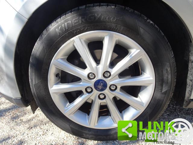 FORD Focus Titanium