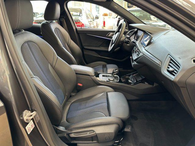 BMW 118 i Msport Auto - LED - 18" - Camera - Carplay
