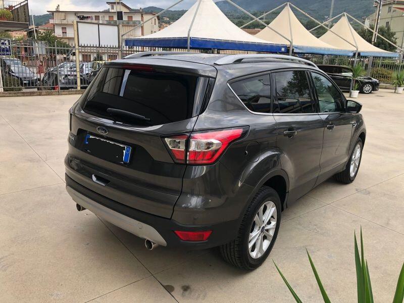 Ford Kuga 1.5TDCI 120cv ST-Line Business 2017