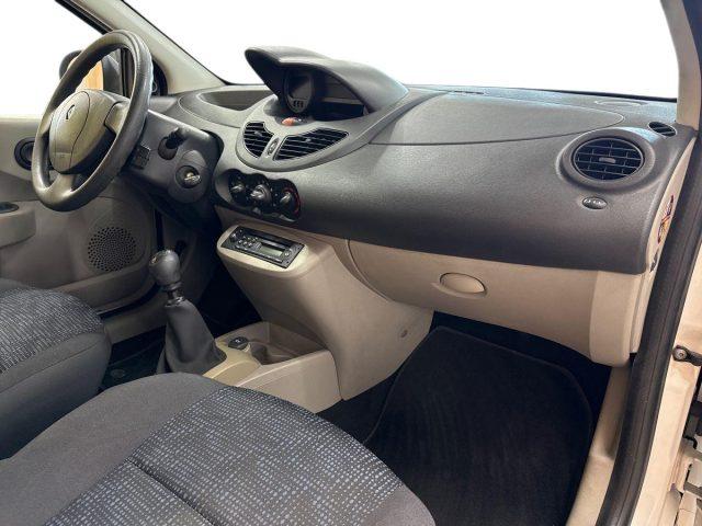 RENAULT Twingo 1.2 8V Dynamique