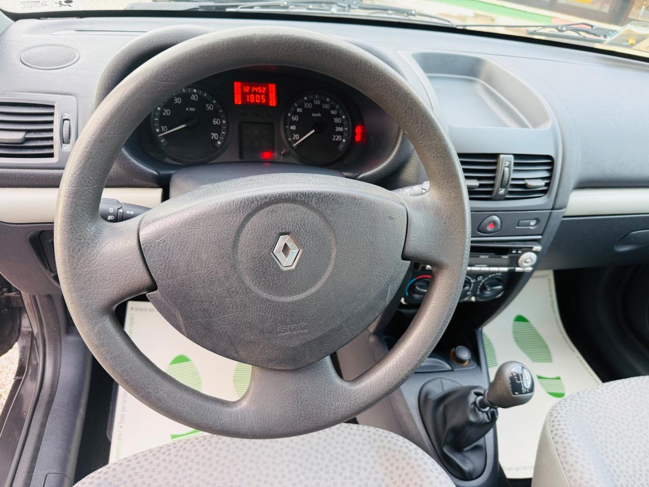 Renault Clio 1.2 16V 5 porte 121.000 km!!