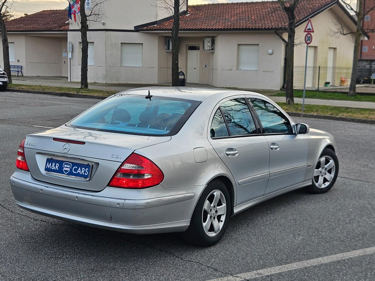 Mercedes-benz E 280 CDI cat Avantgarde Berlina AUTOMATICO
