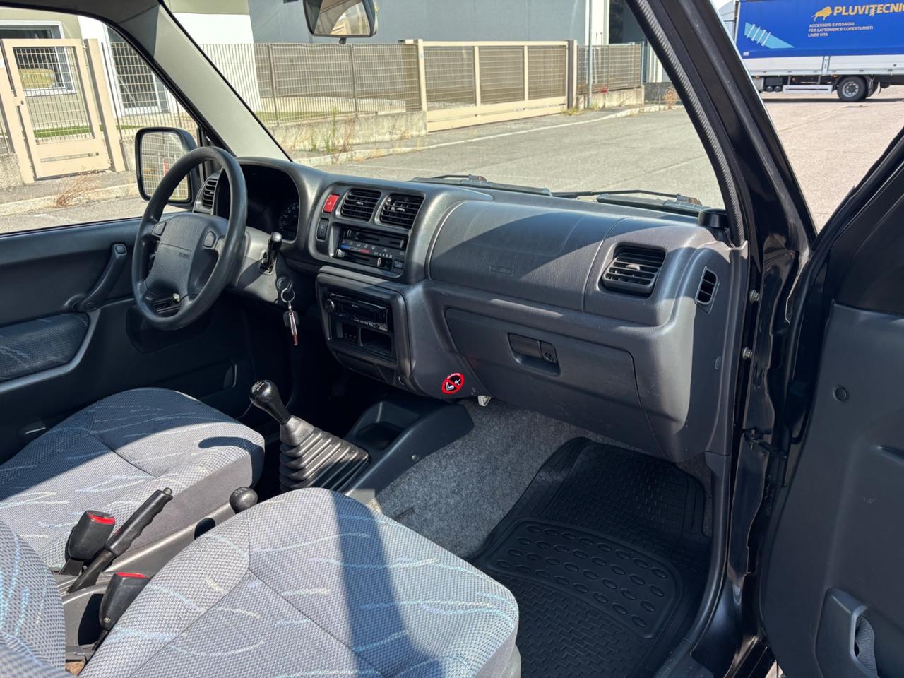 Suzuki Jimny 1.3i 16V cat 4WD JLX