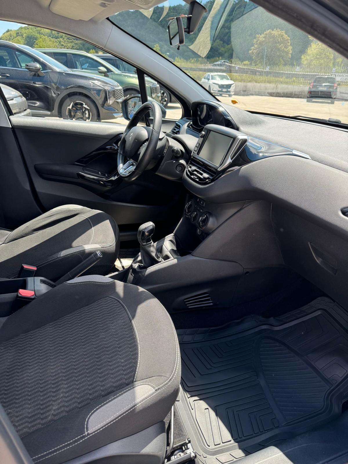 Peugeot 208 BlueHDi 75 5 porte Active