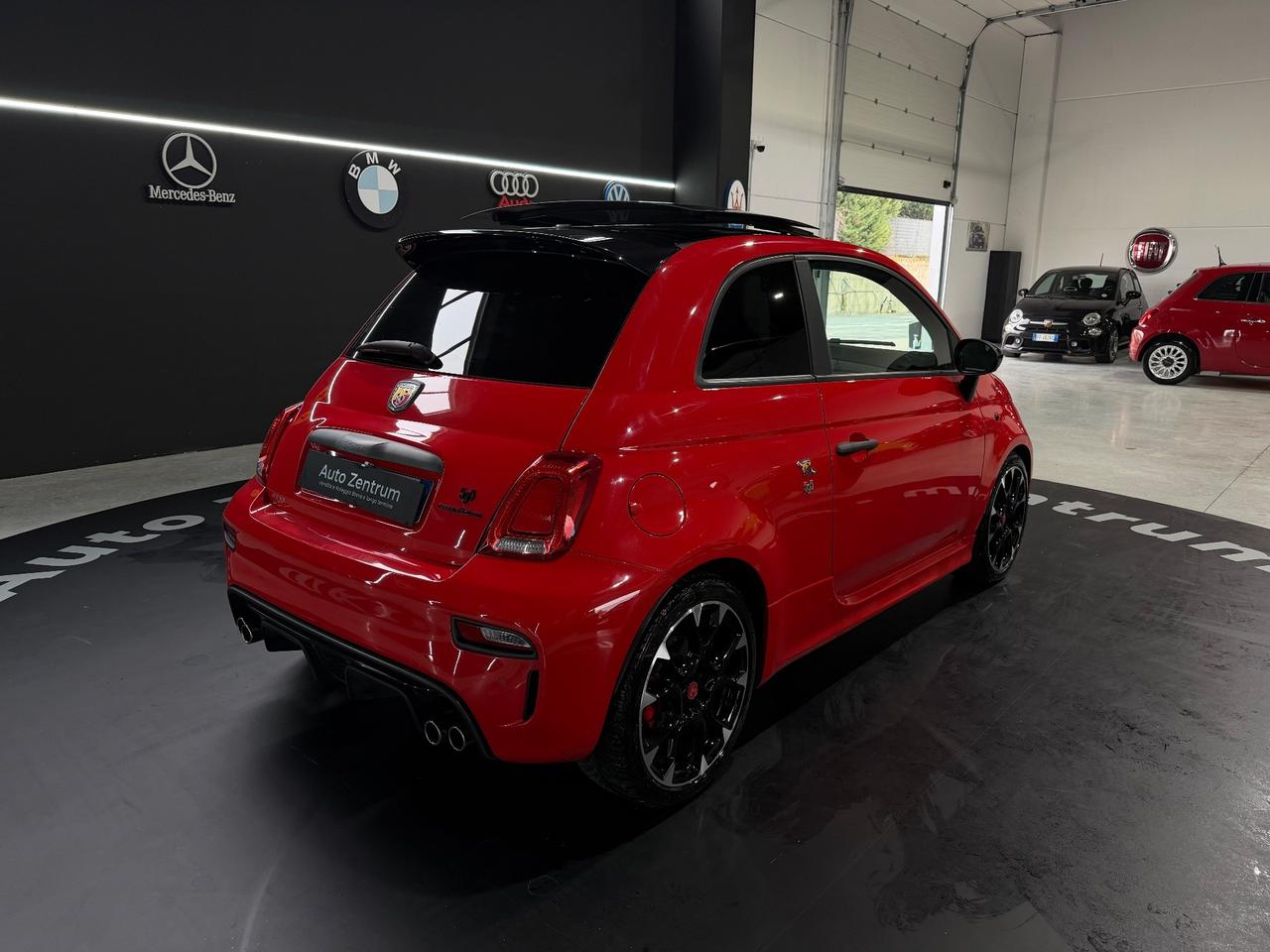 Abarth 595 1.4 Turbo T-Jet 180 CV Competizione