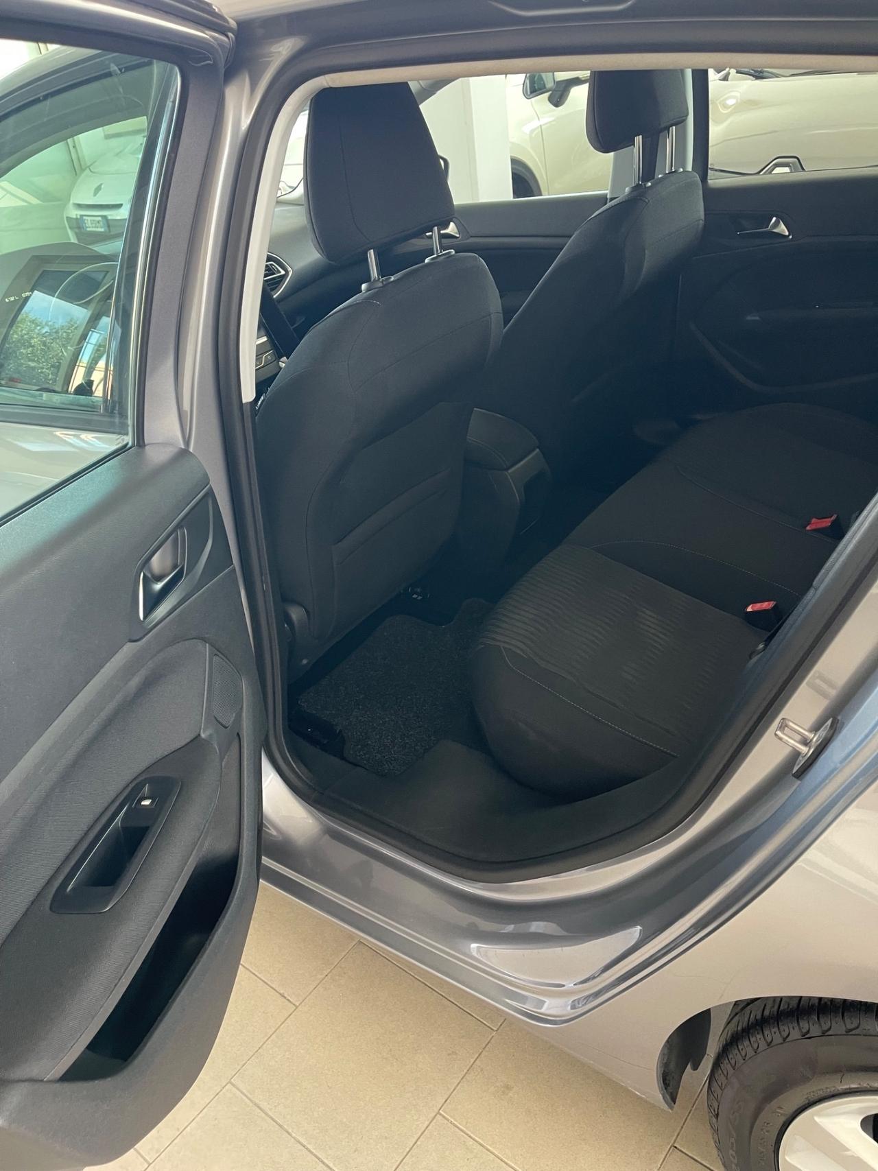 Peugeot 308 1.6 HDi 92 CV Business