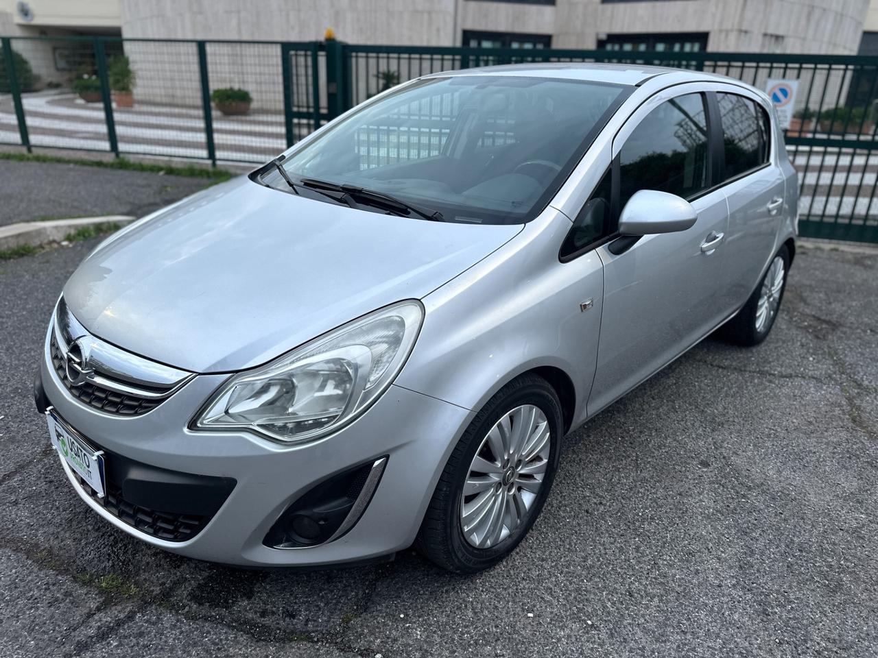 Opel Corsa 1.2 86cv Euro 5 Tagliandata