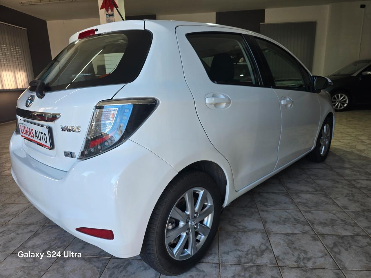 Toyota Yaris 1.5 Hybrid 5 porte Lounge