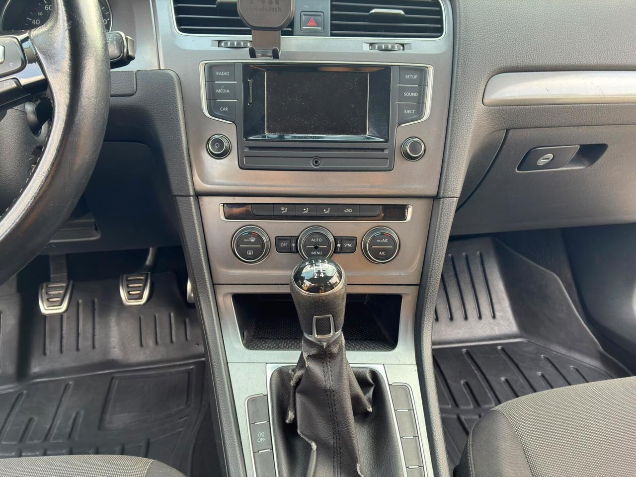 Volkswagen Golf VII 1.6 tdi 90cv , anno 2015