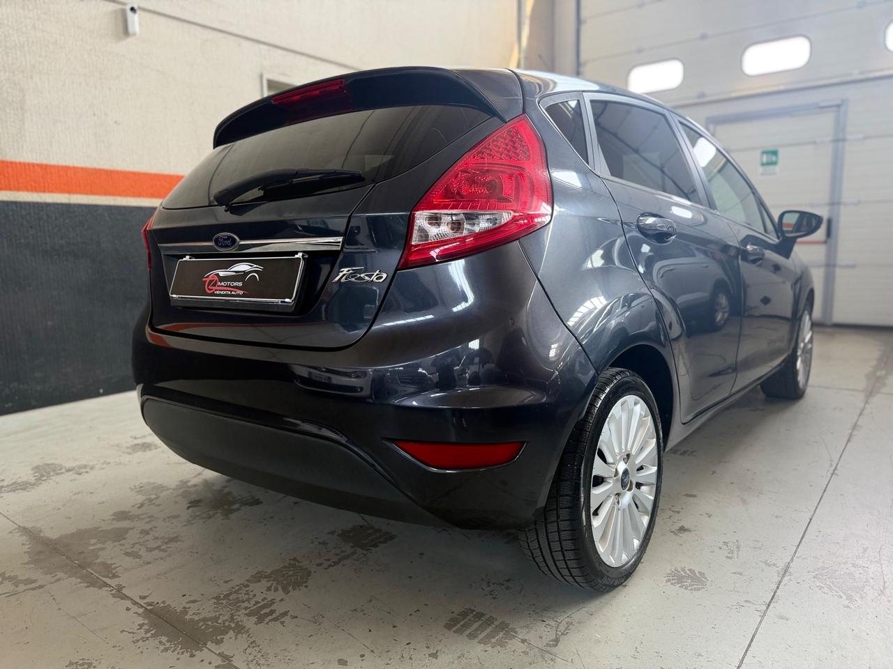 Ford Fiesta 1.2 82 CV 5 porte Titanium NEOPATENTATI