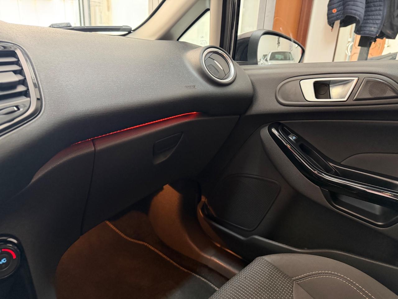 Ford Fiesta 1.5 TDCI 75CV Titanium