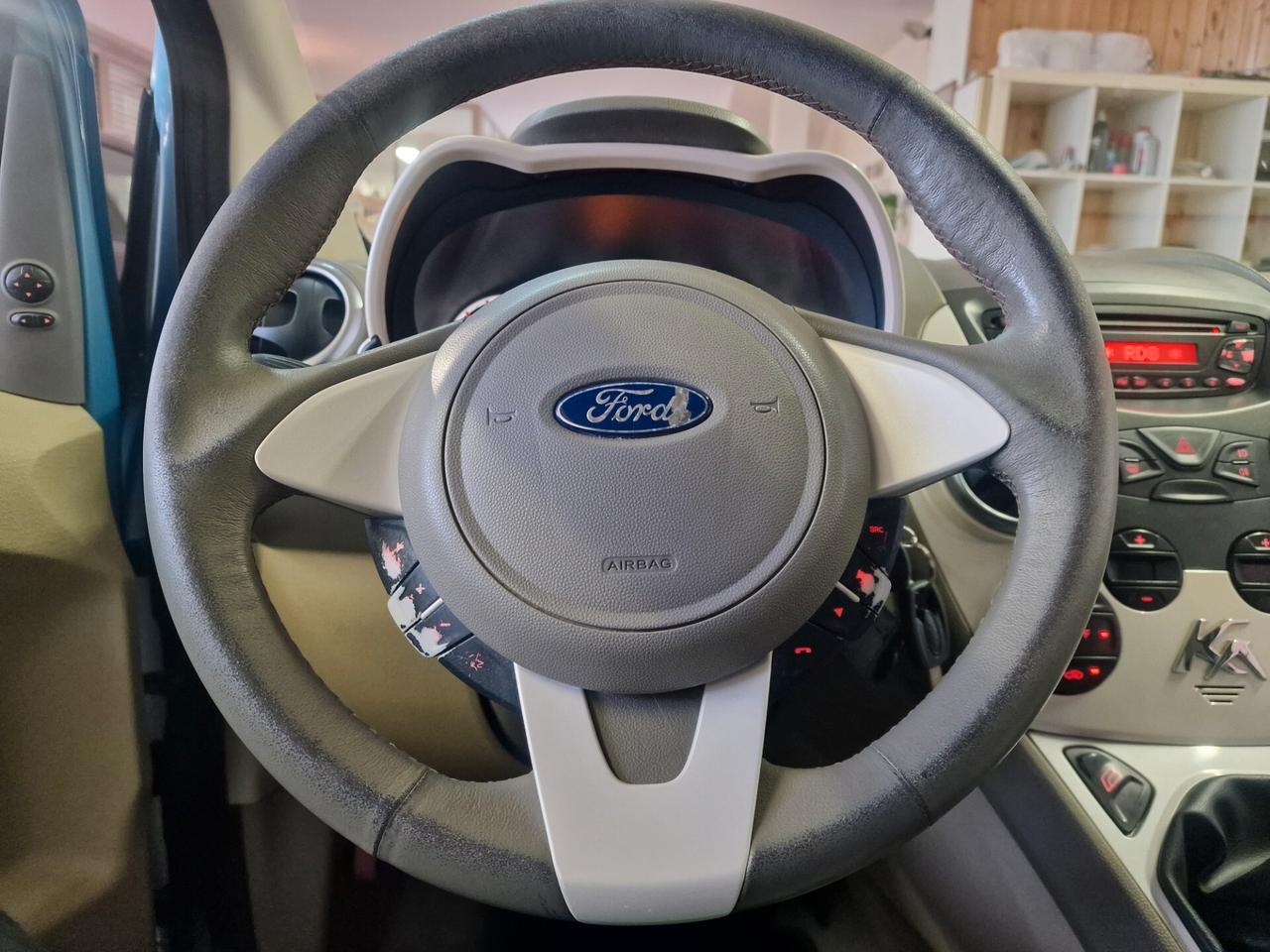 Ford Ka 1.2 8V 69CV Titanium