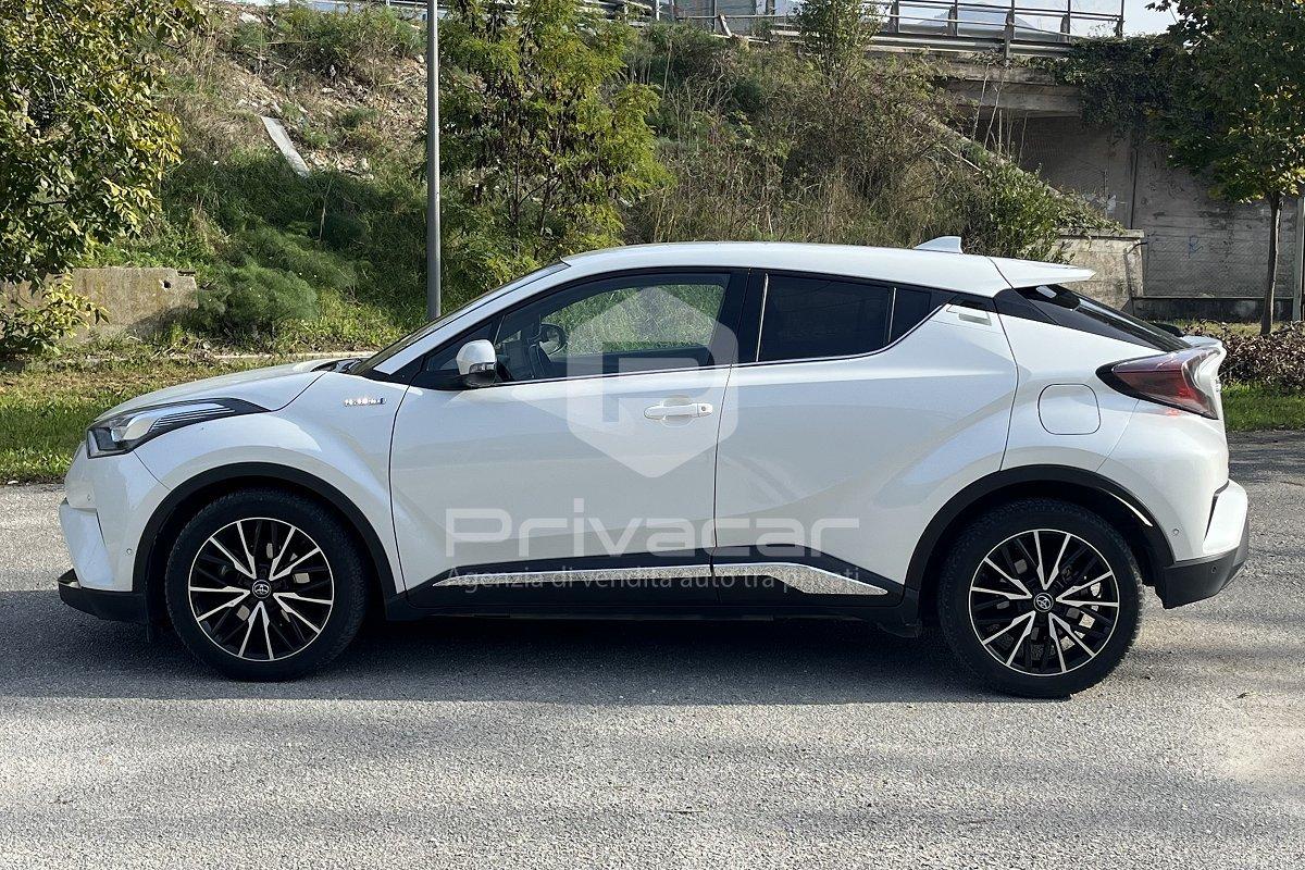 TOYOTA C-HR 1.8 Hybrid E-CVT Lounge