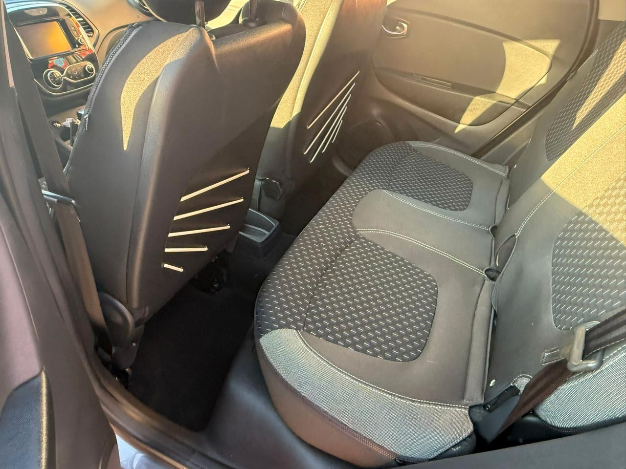 Renault Captur 1.5 dCi 110cv Initiale Paris - 2017