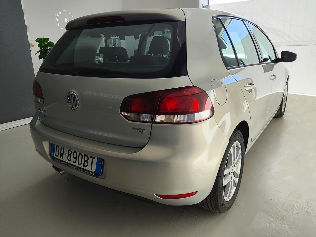 Volkswagen Golf 2.0 TDI DPF 5p. Highline permuto