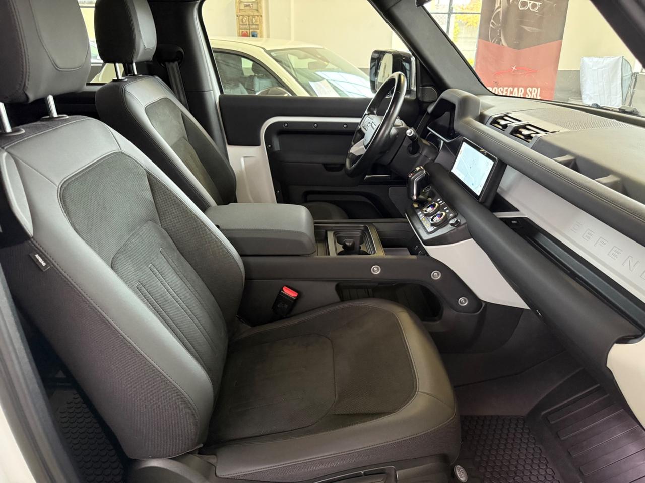Land Rover Defender 90 3.0D I6 300 CV AWD Auto S