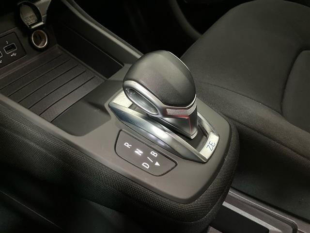 RENAULT ZOE Life R110 e shifter