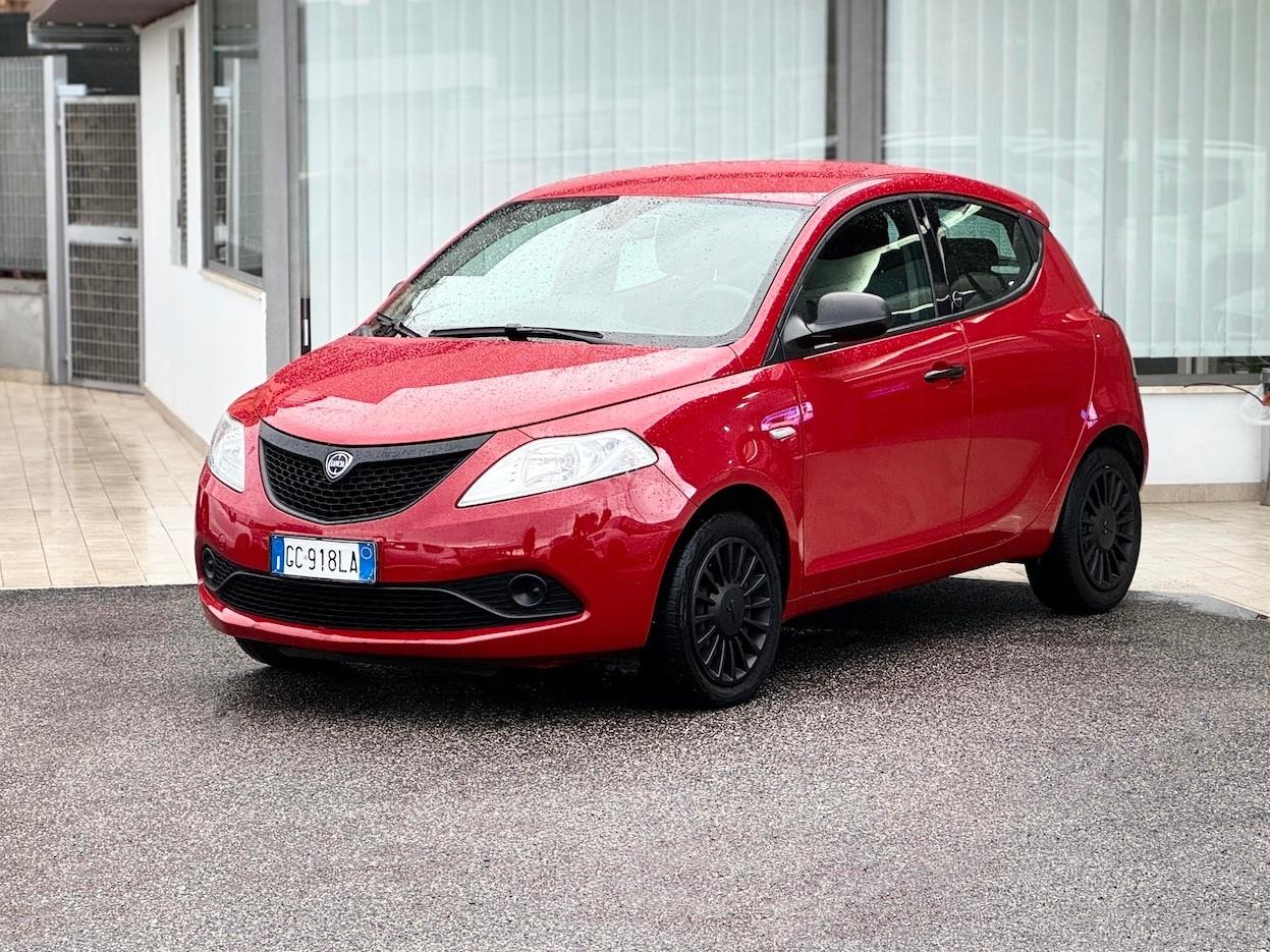 Lancia Ypsilon 1.0 Hybrid 69CV E6 Neo. - 2020