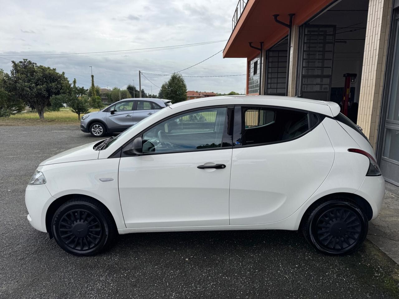 Lancia Ypsilon 1.2 GPL Elefantino Blu