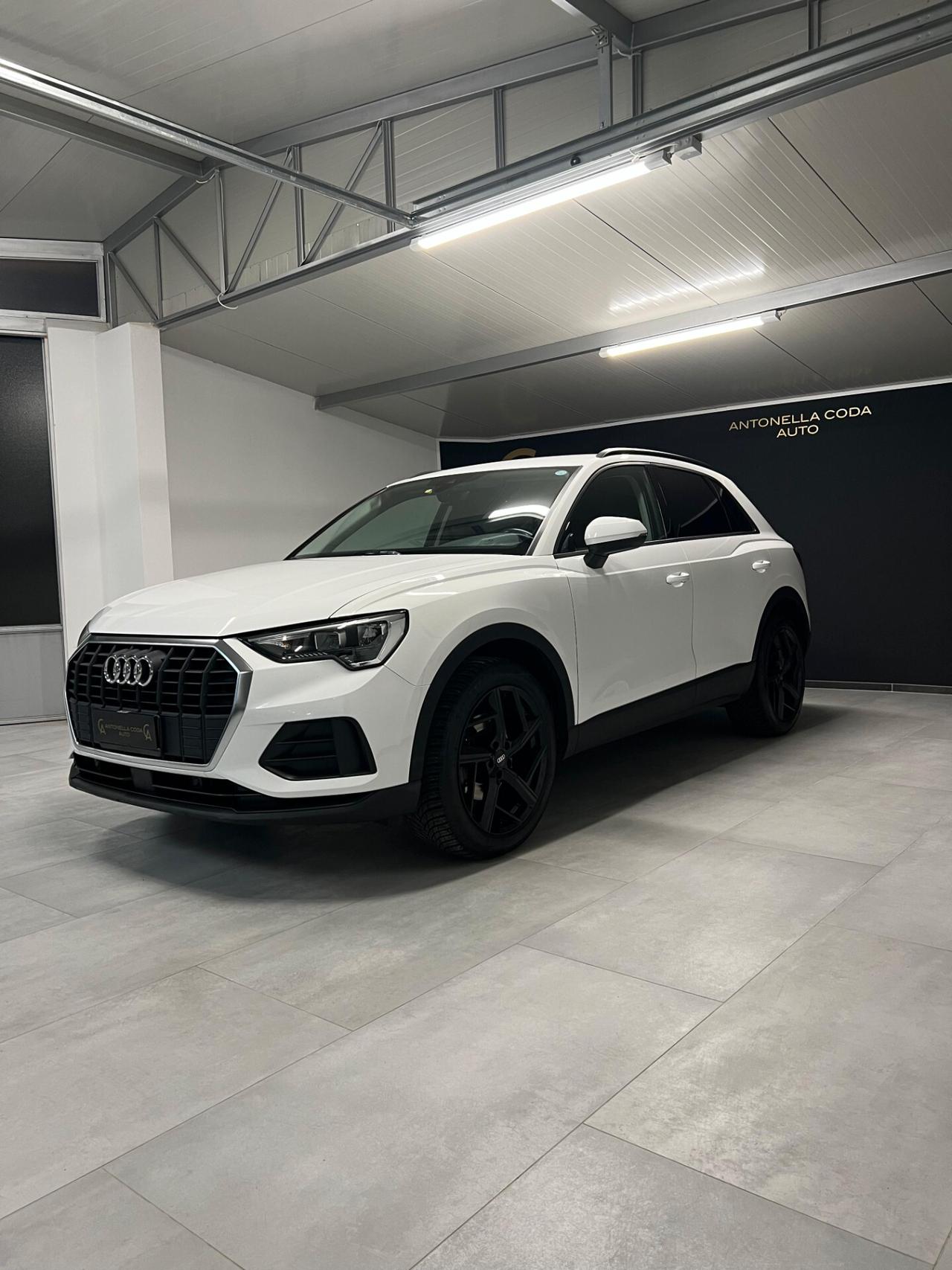Audi Q3 35 TDI S tronic Business Advanced