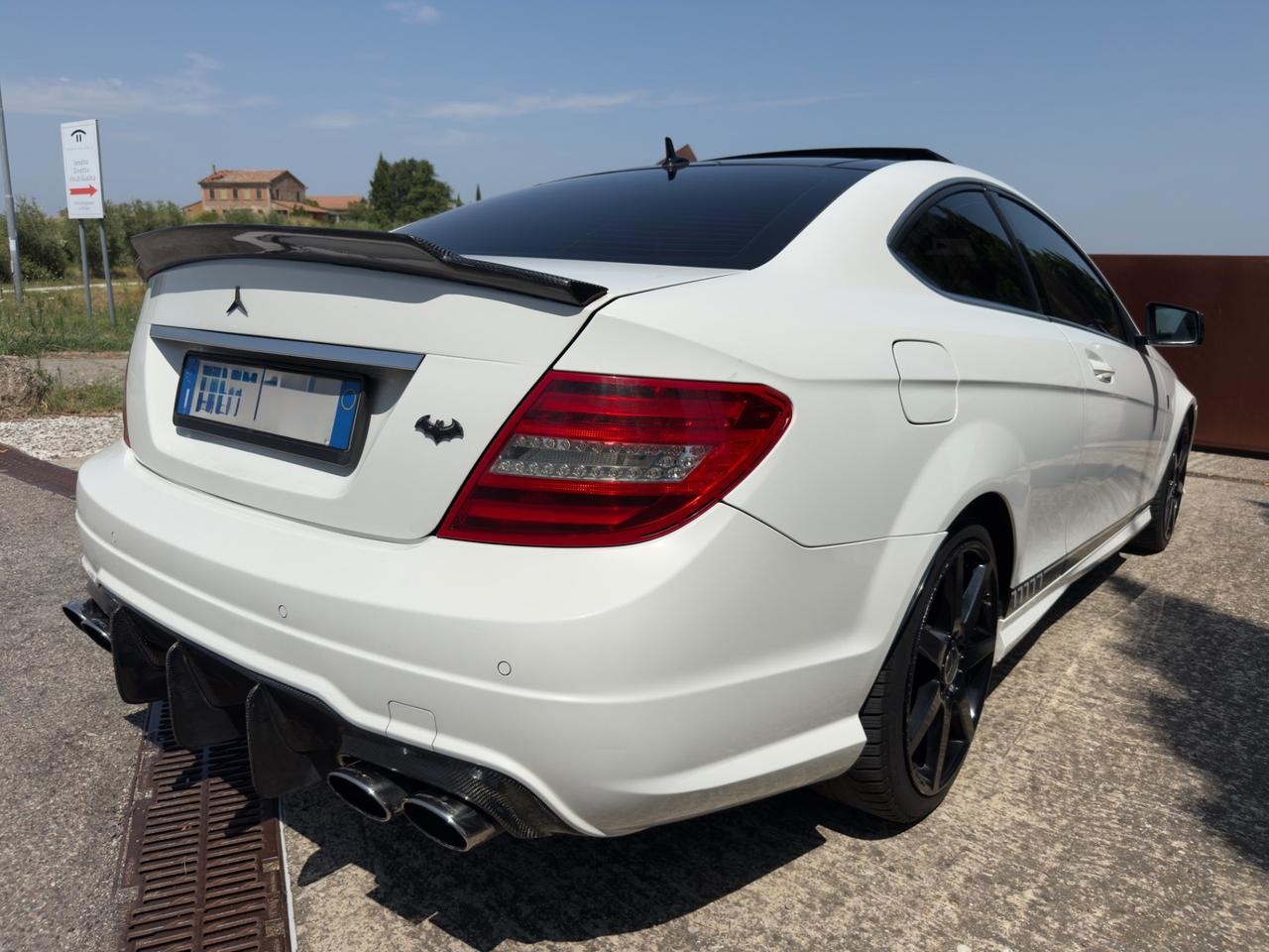 Mercedes-benz C 220 CDI Coupé Avantgarde AMG
