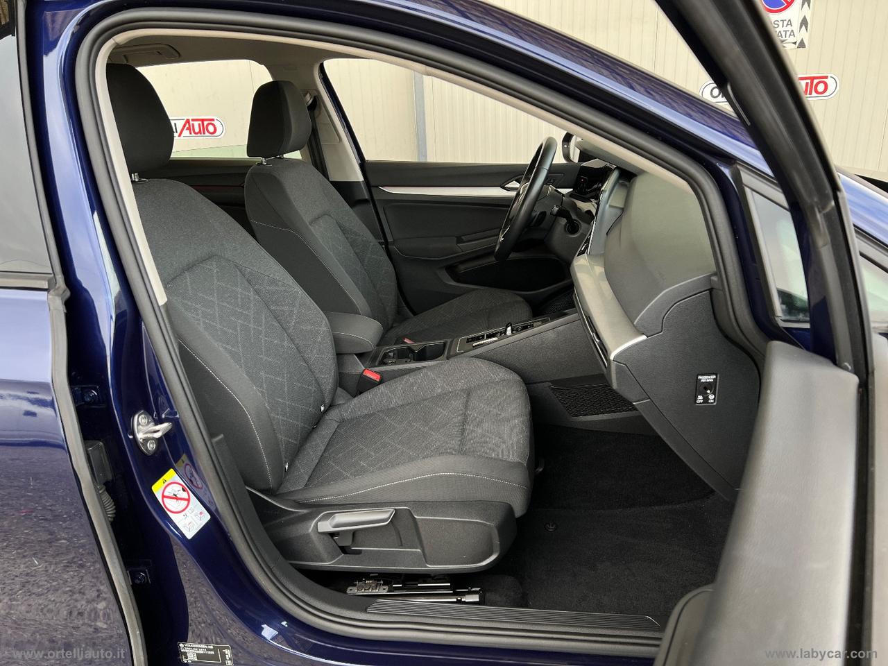 VOLKSWAGEN Golf 2.0 TDI DSG SCR Life IVA DEDUCIBILE