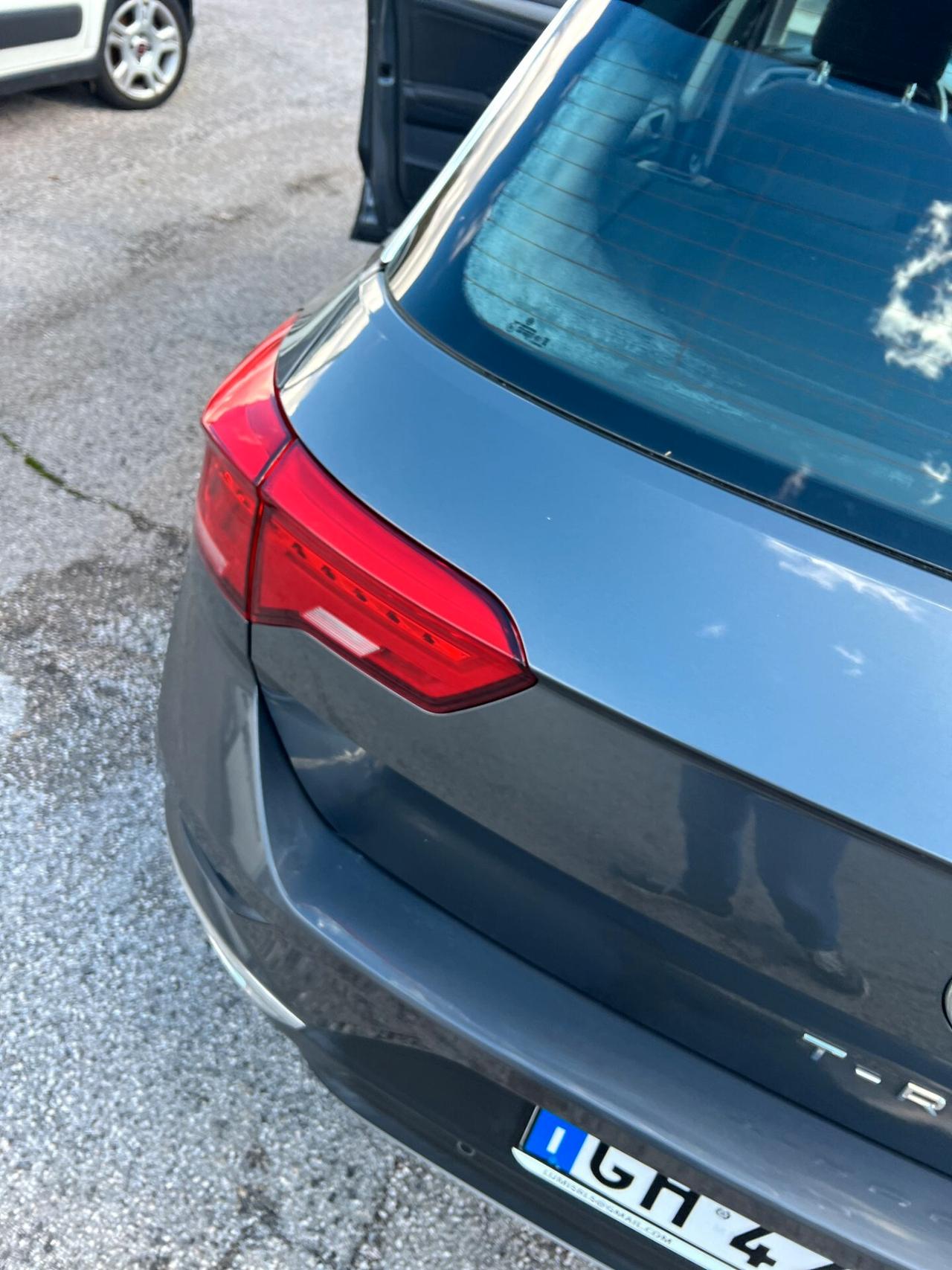 Volkswagen T-Roc 2.0 TDI SCR Business NEO PATENTATI