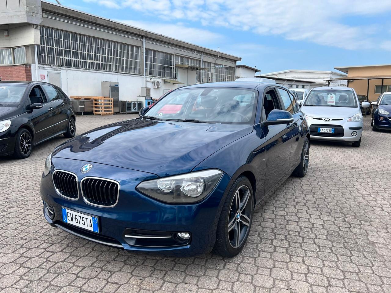 Bmw 118 118d 5p. Msport