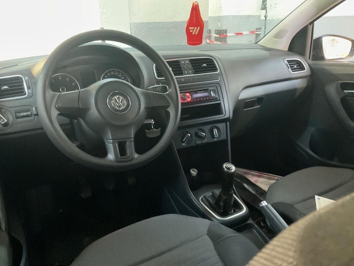 Volkswagen Polo 1.2 5 porte Model. 2013Trendline neo patentati !!
