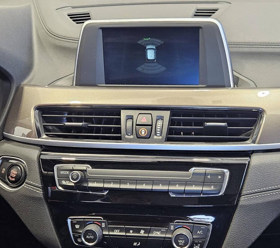 BMW X1 Sdrive18d xLine auto