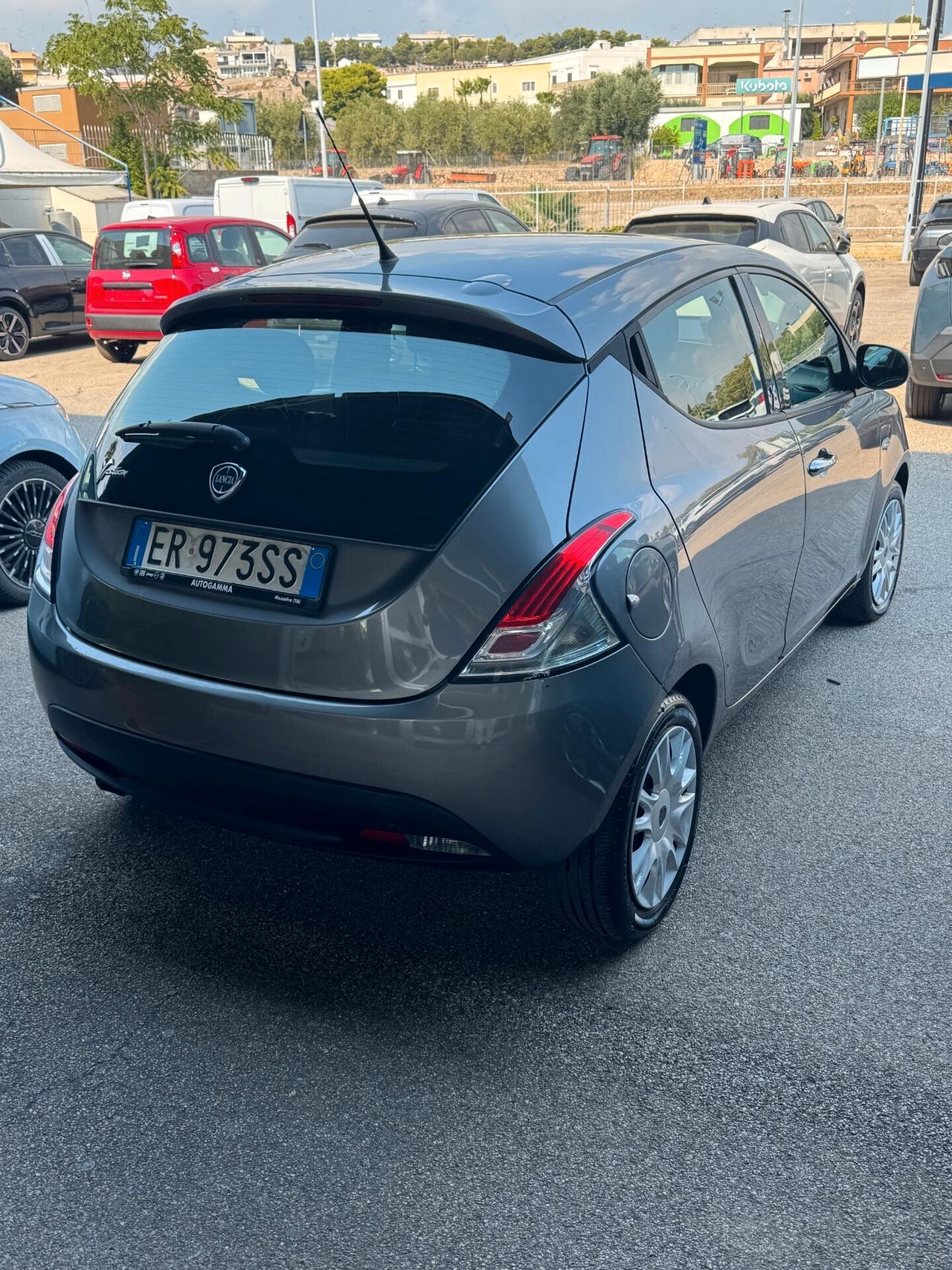 LANCIA YPSILON 1.2 69 CV GOLD -5 POSTI