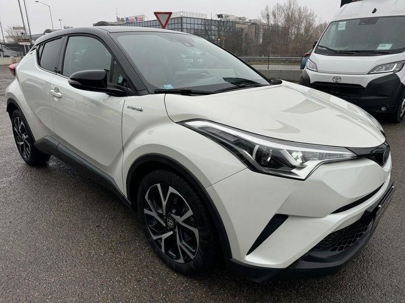 Toyota C-HR C-HR 1.8 Hybrid E-CVT Style