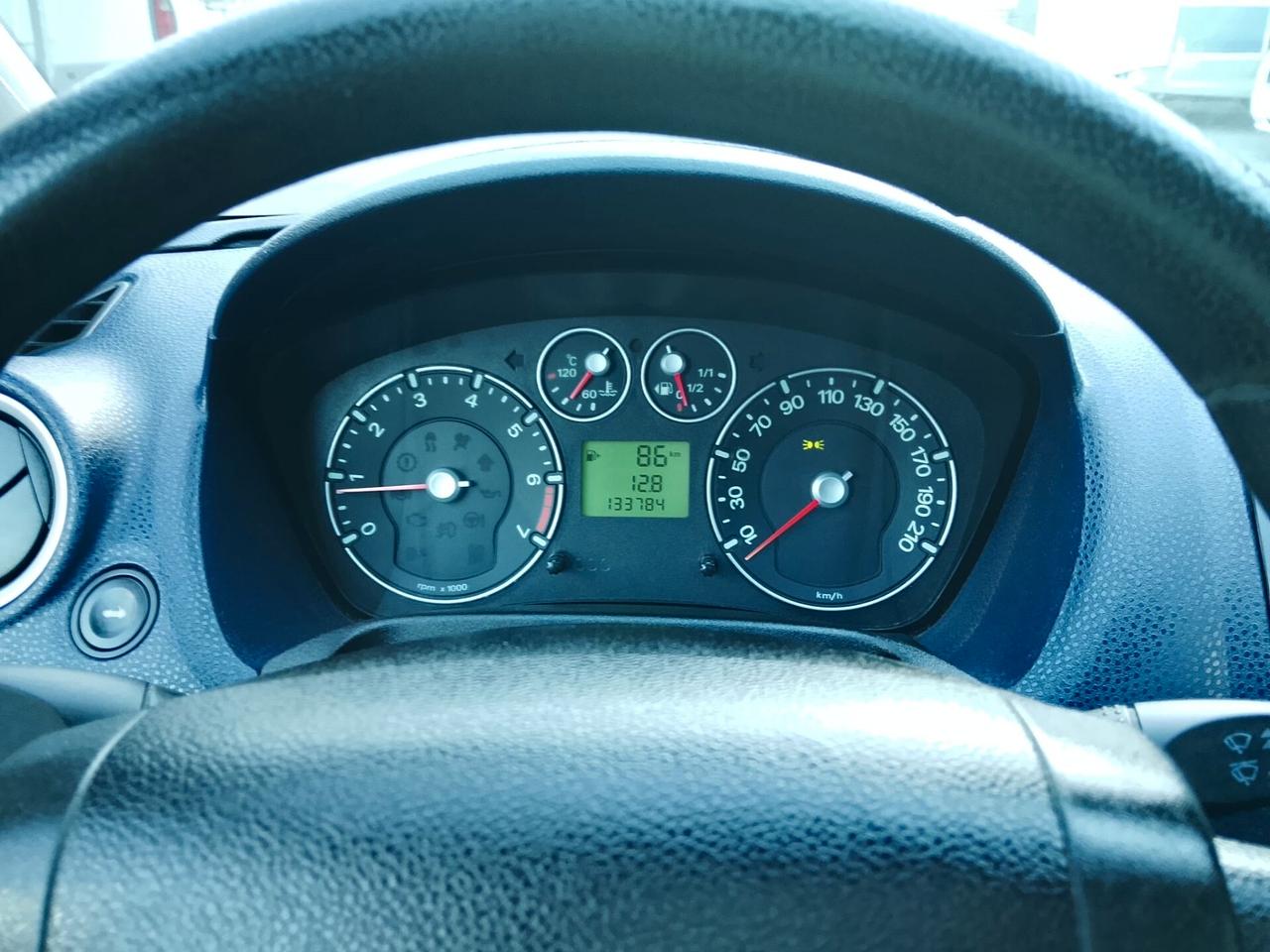Ford Fiesta 1.2 16V 5p. Manutenzione completa
