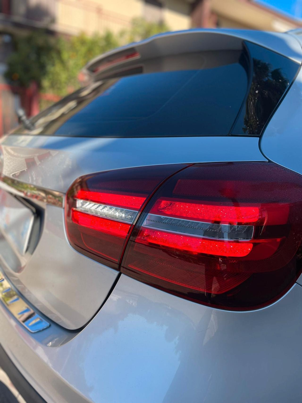 Mercedes-benz GLA 200 d Automatic Premium