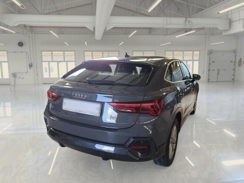 AUDI Q3 SPORTBACK 35 TDI S tronic Business Plus