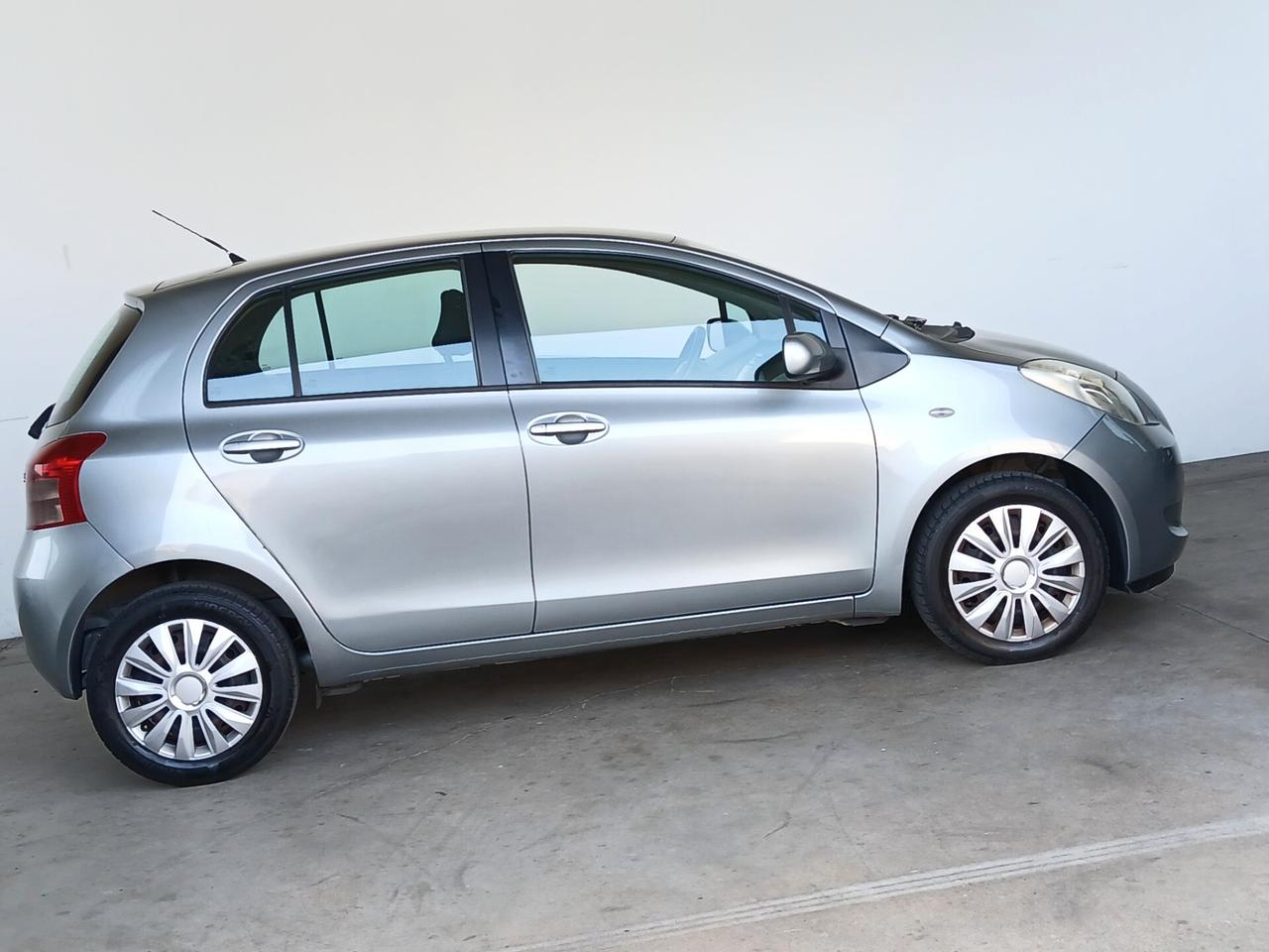 Toyota Yaris OK NEOPATENTATI 4 CILINDRI