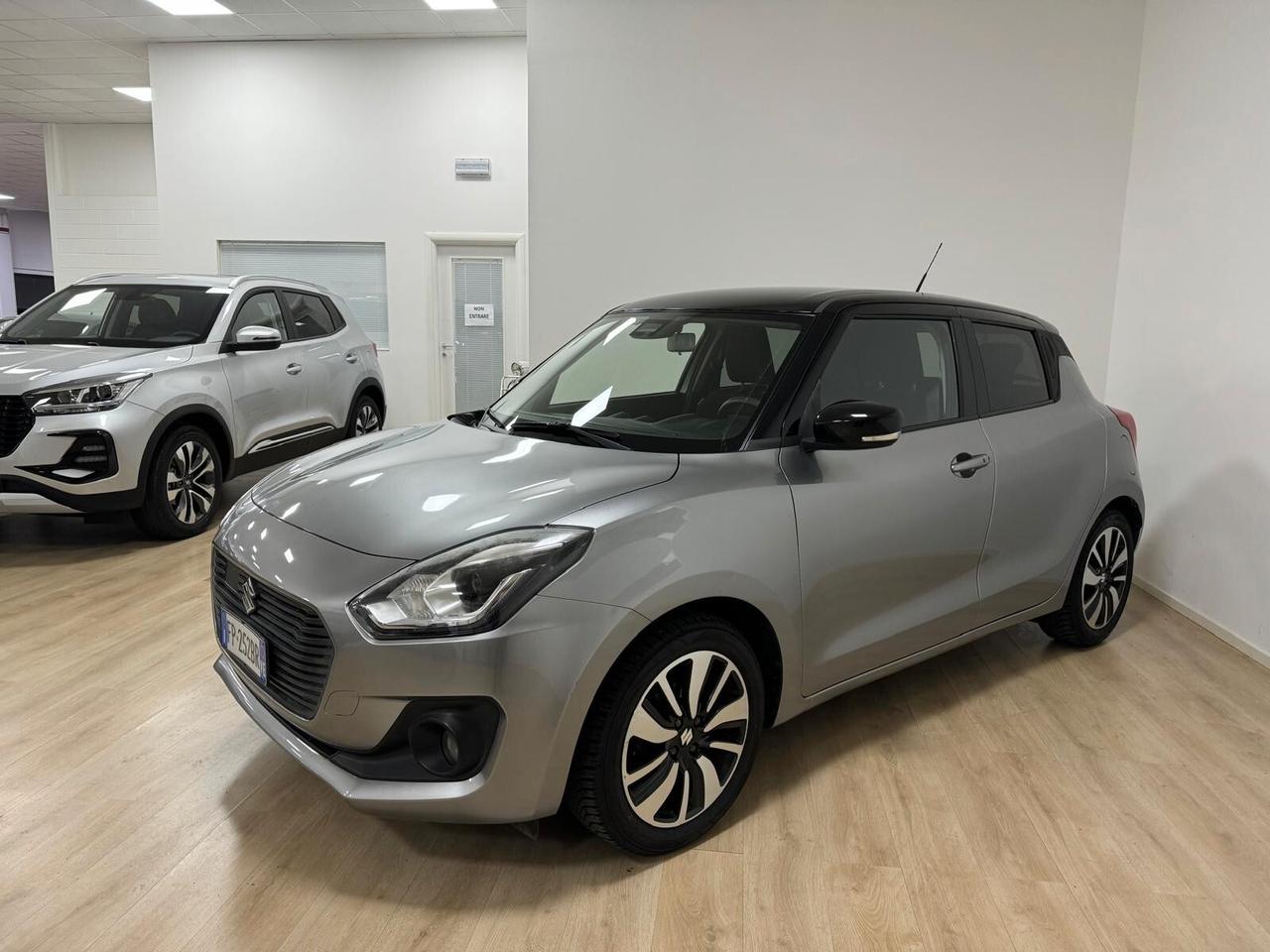 Suzuki Swift 1.2 Hybrid Top *** GPL ****