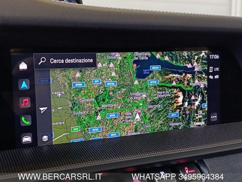 Porsche 911 Carrera 4 GTS