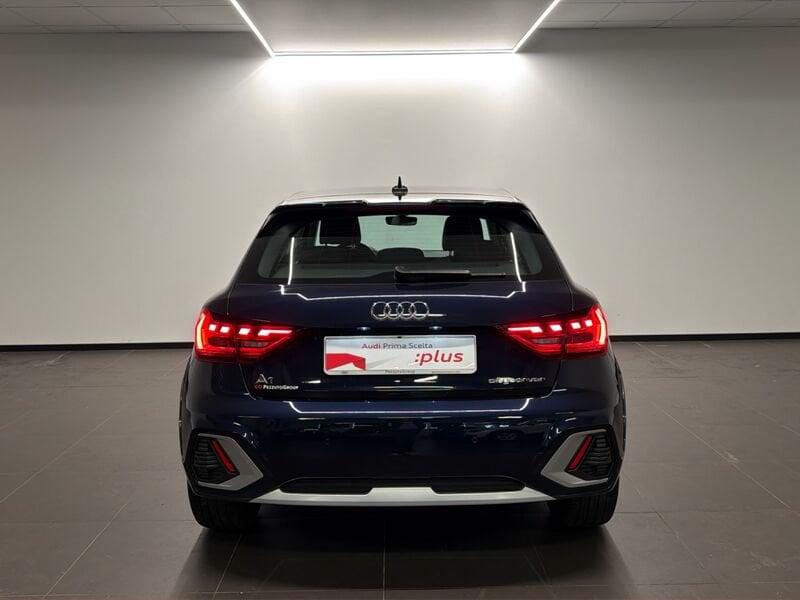 Audi A1 A1 CITYCARVER 30 1.0 TFSI ADMIRED S-TRONIC 110CV