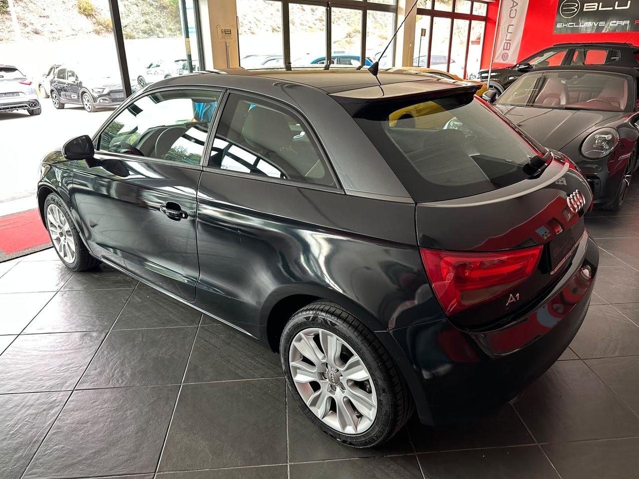 AUDI A1 1.6TDI 3P 90cv OK NEOPATENTATI