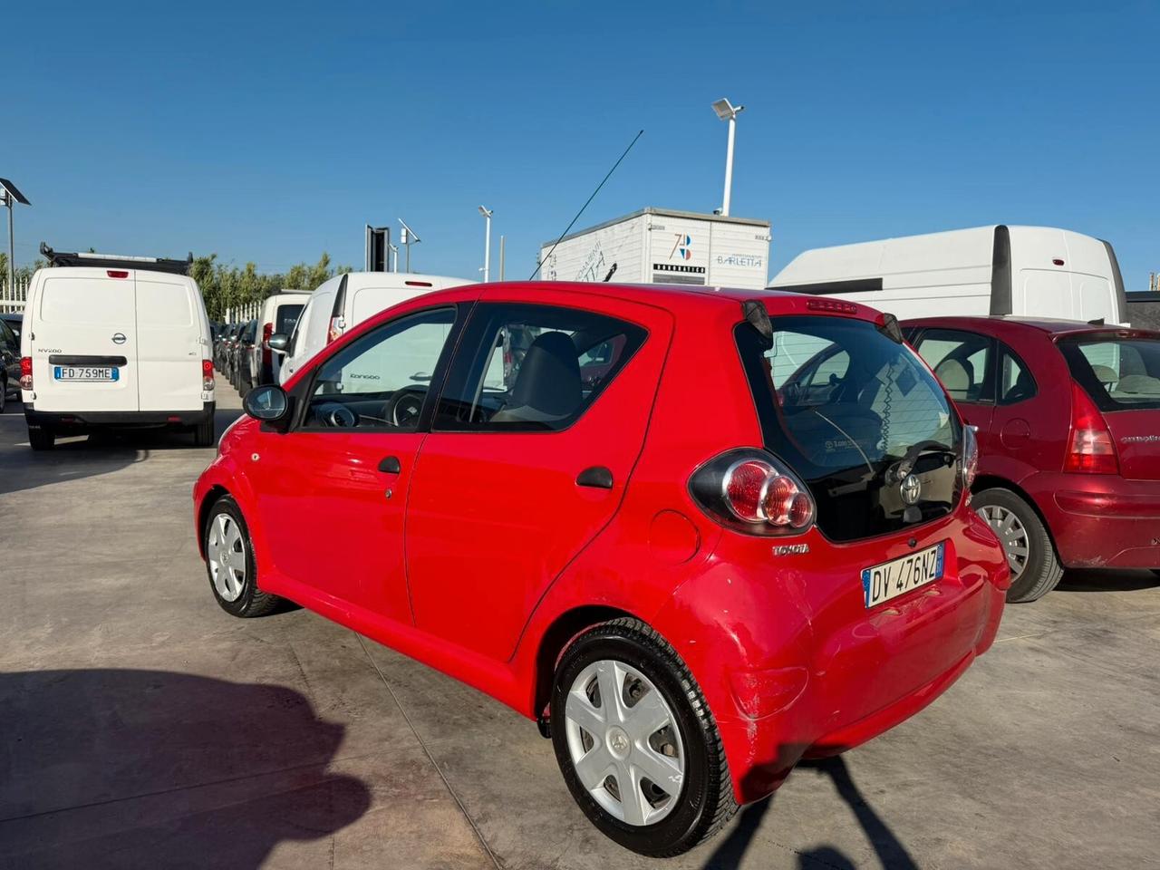 Toyota Aygo 1.0 12V VVT-i 5 porte Sol